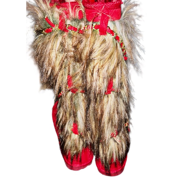 Shoe dazzle Winters Here Fuzzie Boot in Chili Pepper Red - Picture 8 of 14